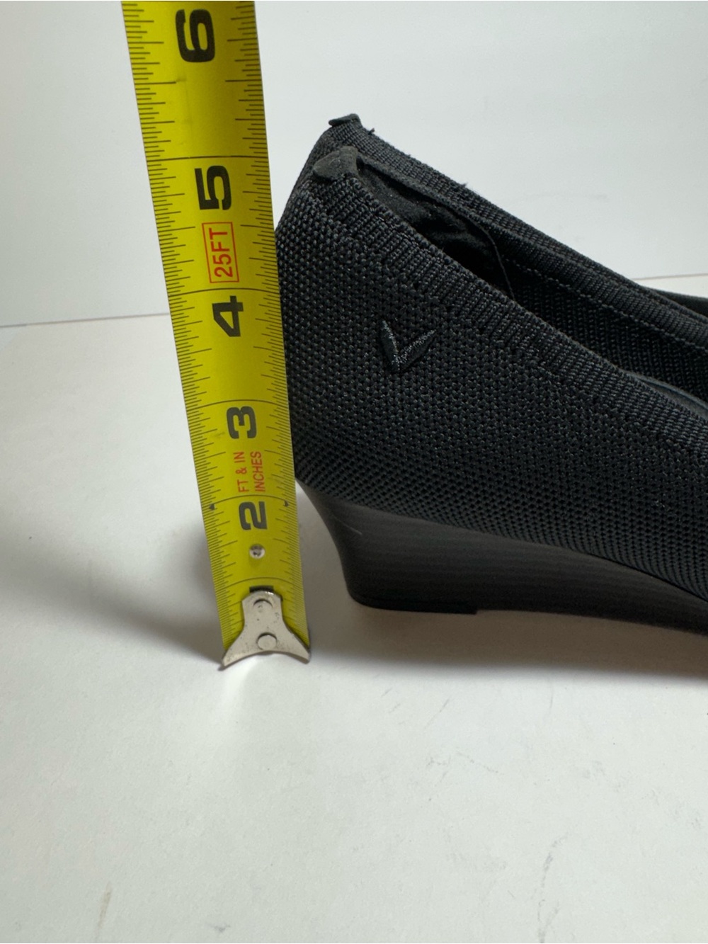 VIVAIA Pointed-Toe Wedge (Aria Wedge Pro) Black Shoes Size EU/39.5 US/8.5 - Picture 12 of 16